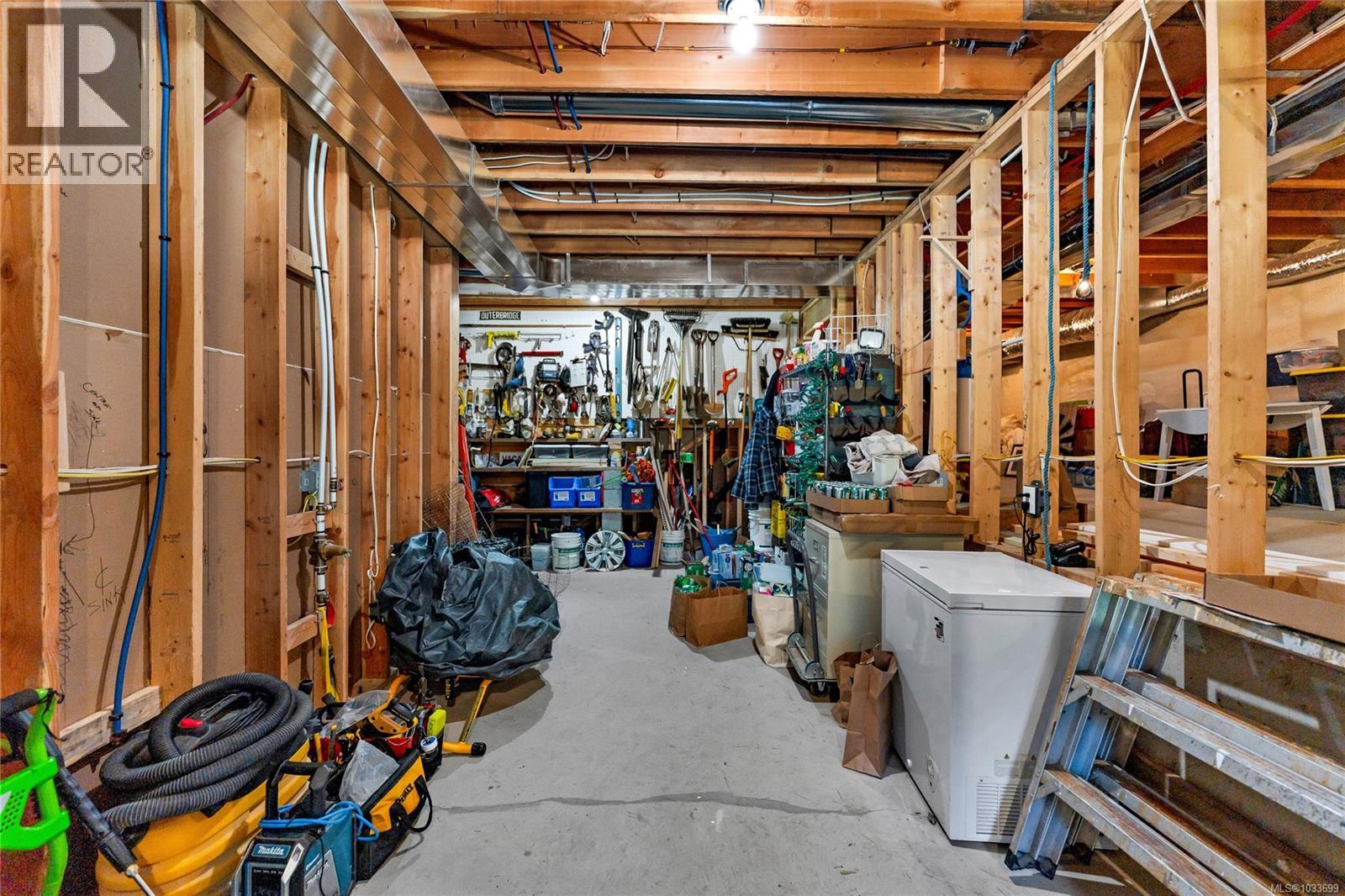 347 Collins Rd - Image 61