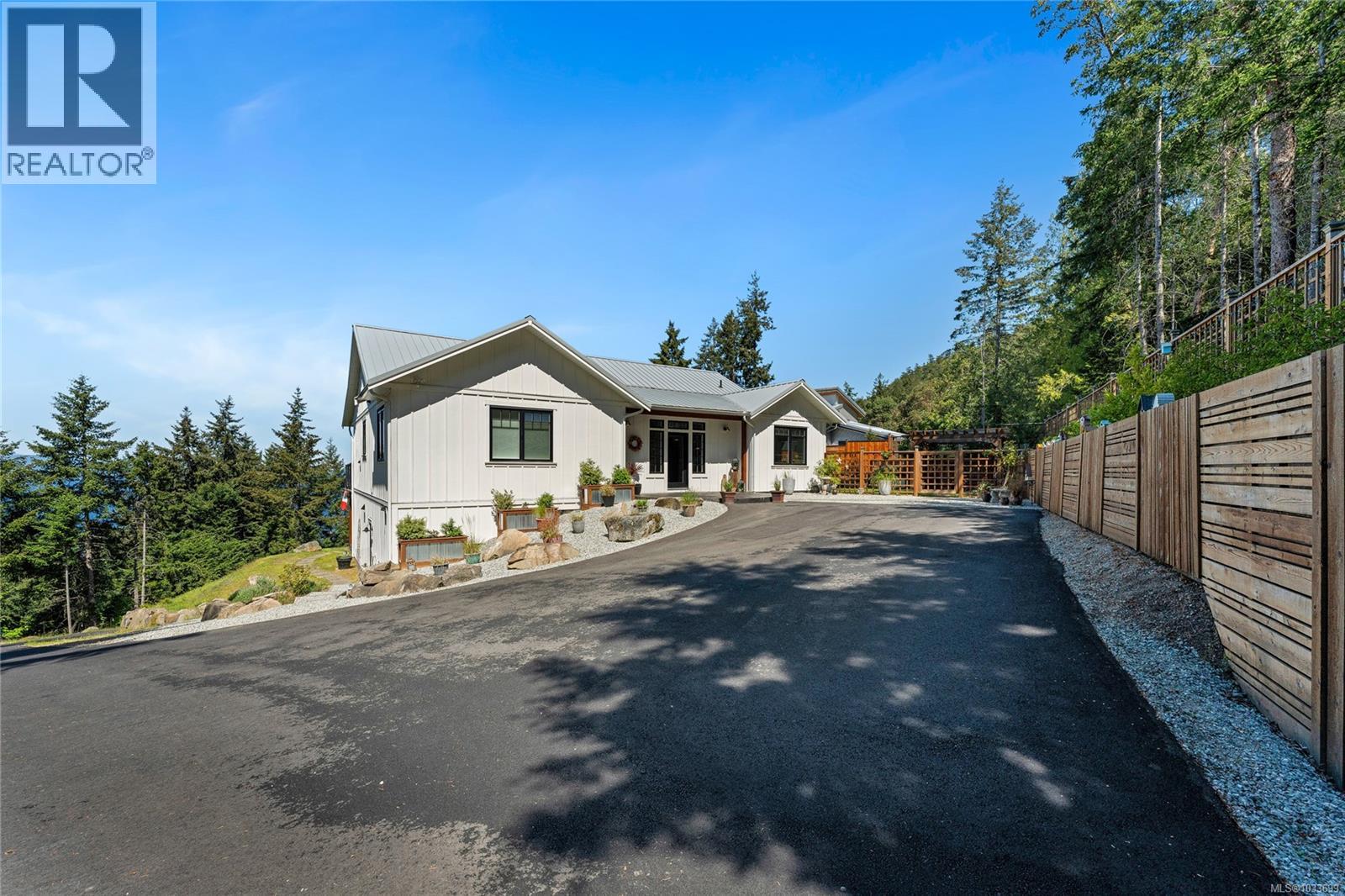 347 Collins Rd - 3