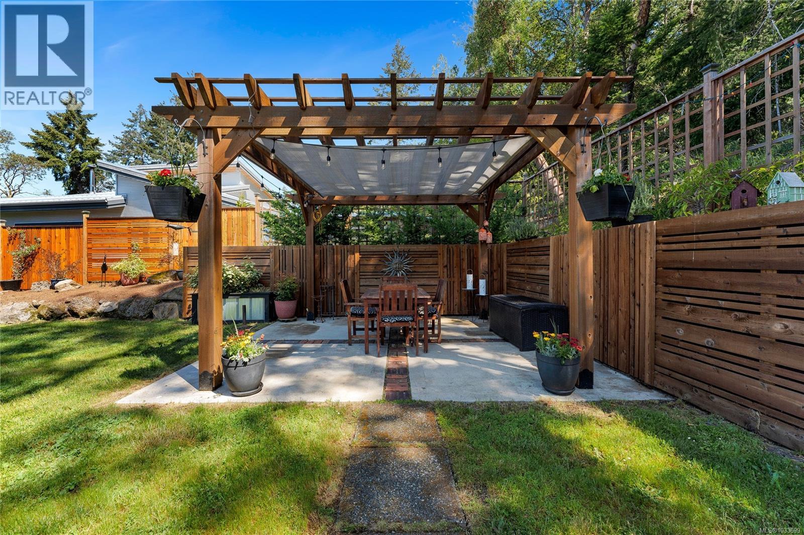 347 Collins Rd - Image 48