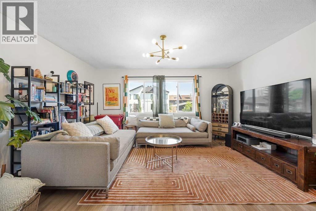 1435 38 Street SW - 28