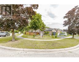 1530 Somergrove Crescent, Pickering, ON L1X2K7 Photo 45