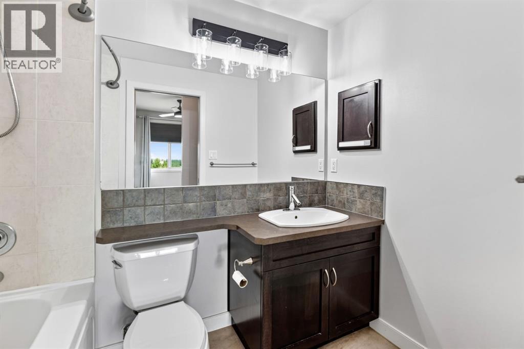 100 Lakeway Boulevard, Sylvan Lake