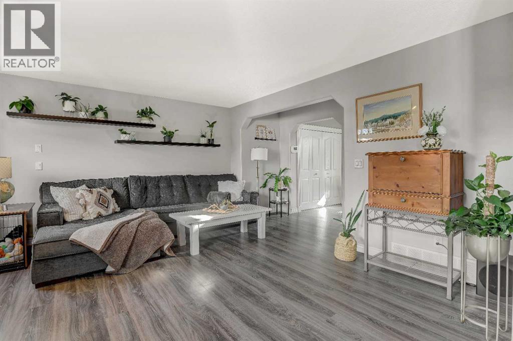 8002 114 Street - Image 15