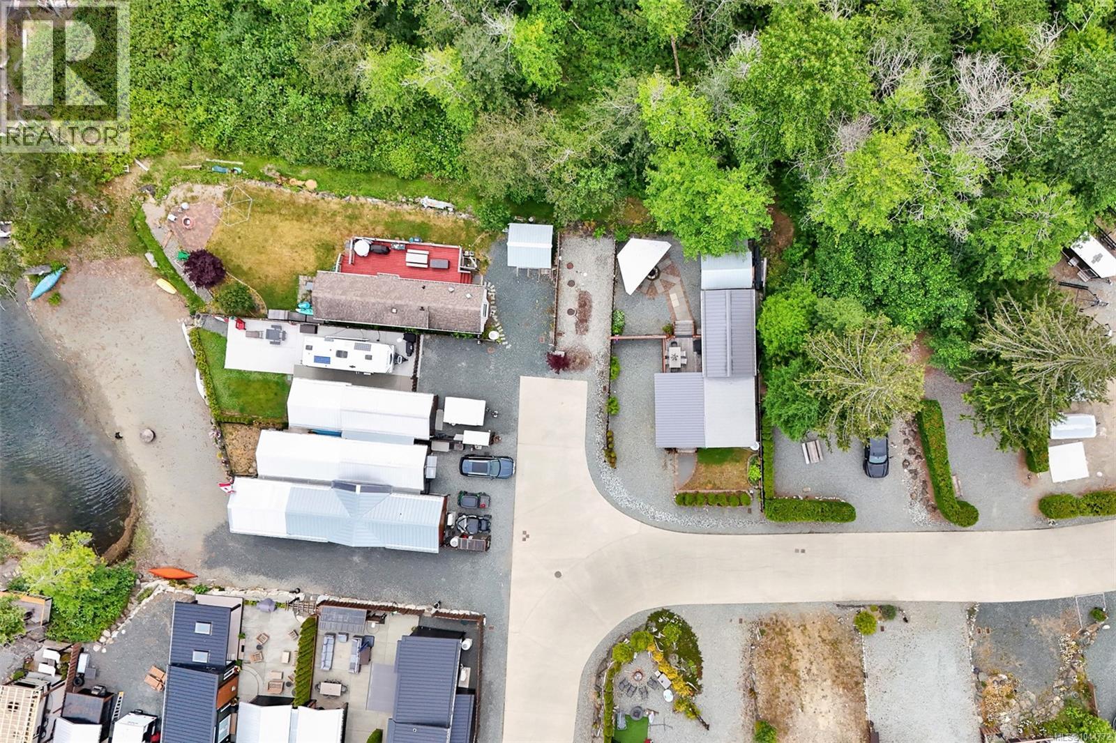32 10750 Central Lake Rd