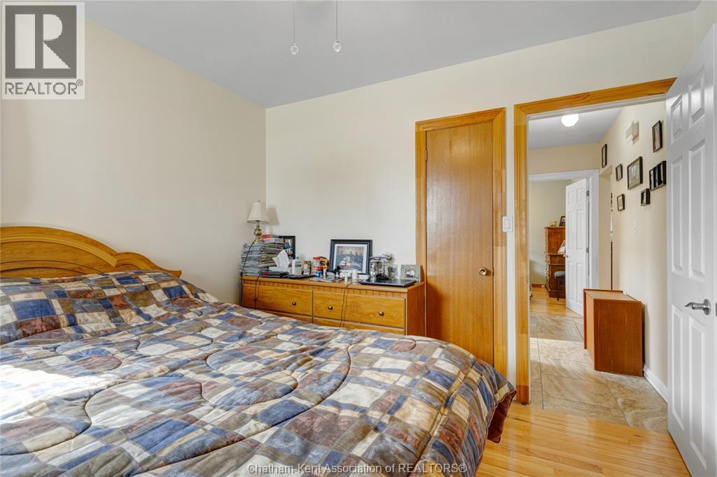 410 MCNAUGHTON AVENUE East - 13