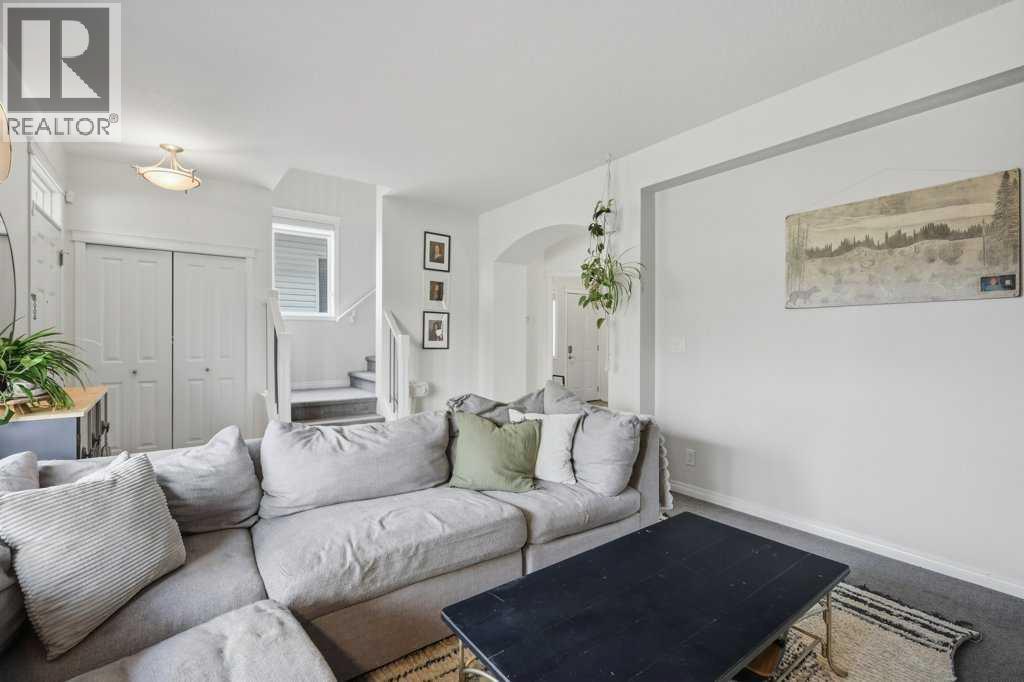 21 Regatta Way, Sylvan Lake