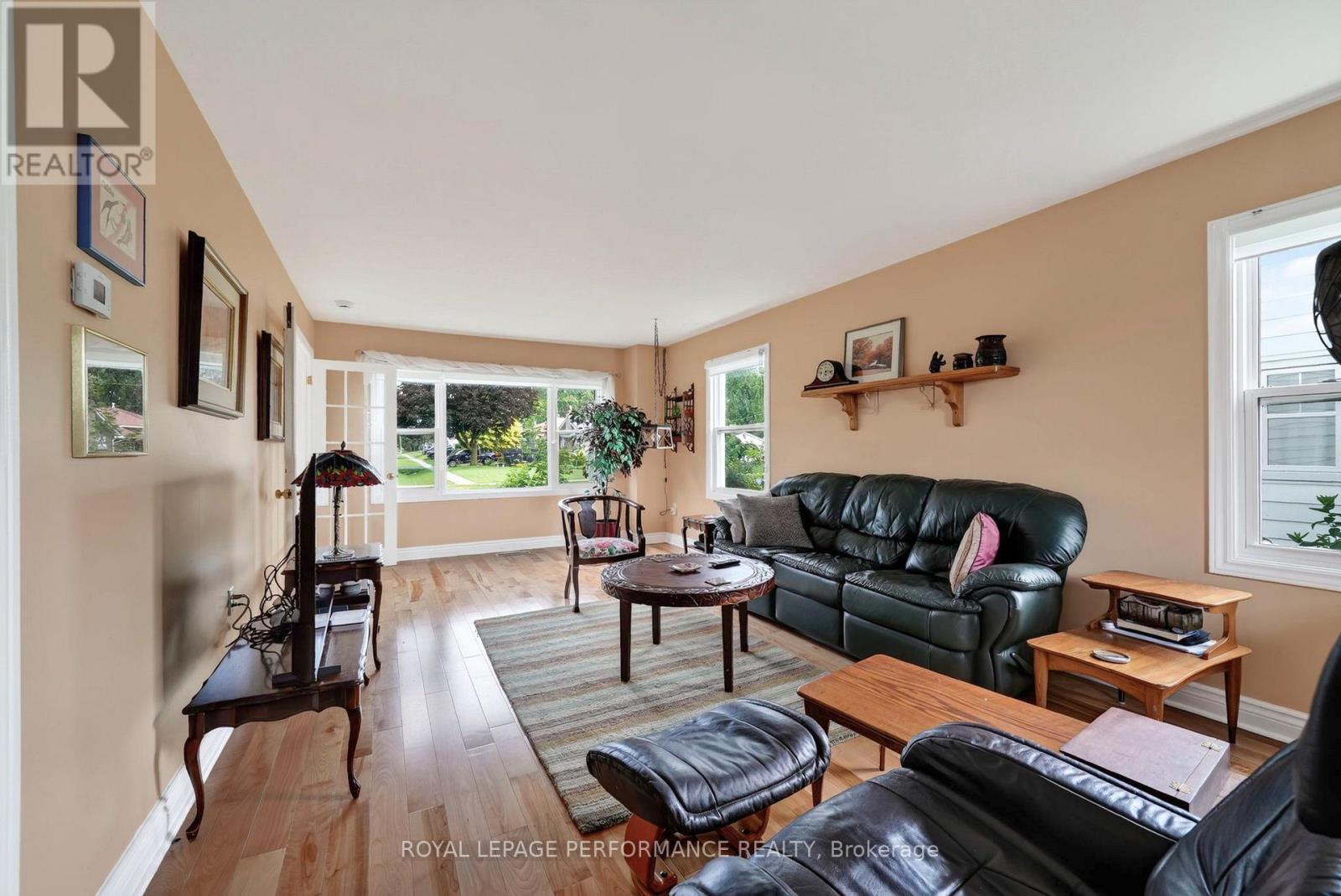 50 ST LAWRENCE STREET - Image 14