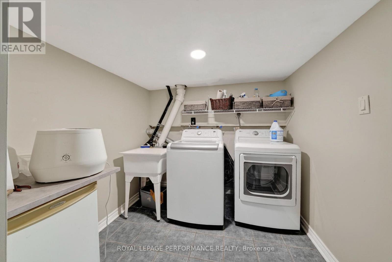 50 ST LAWRENCE STREET - Image 31