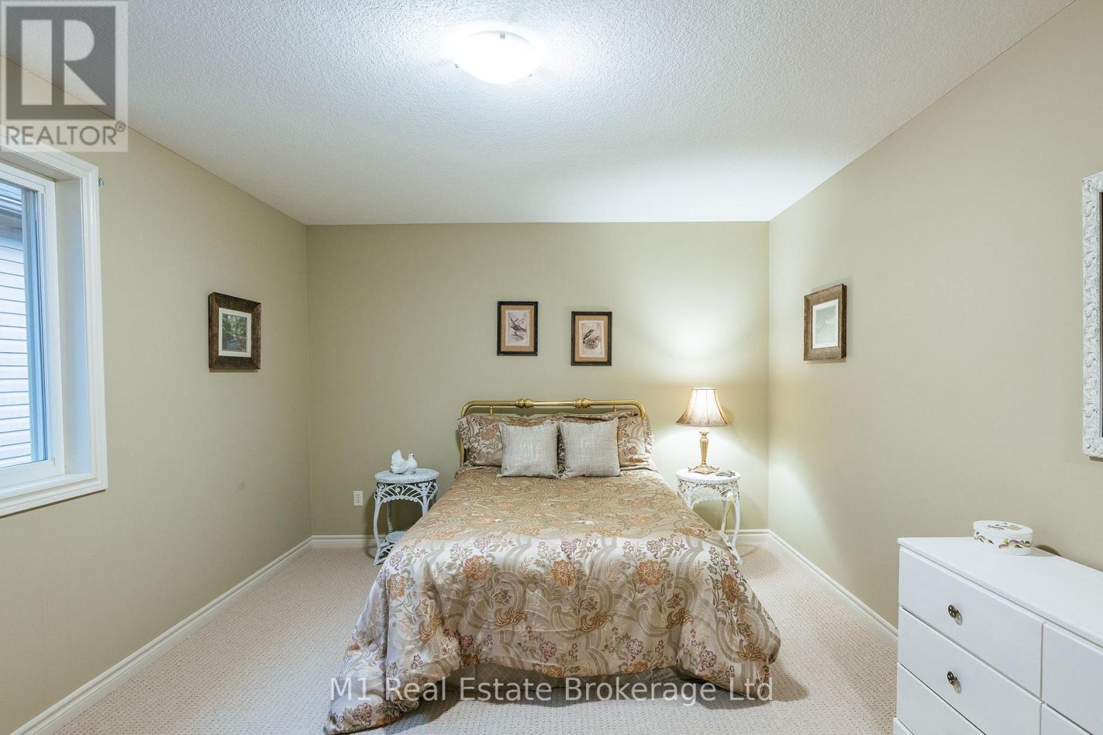 82 VAUGHAN STREET - Image 29