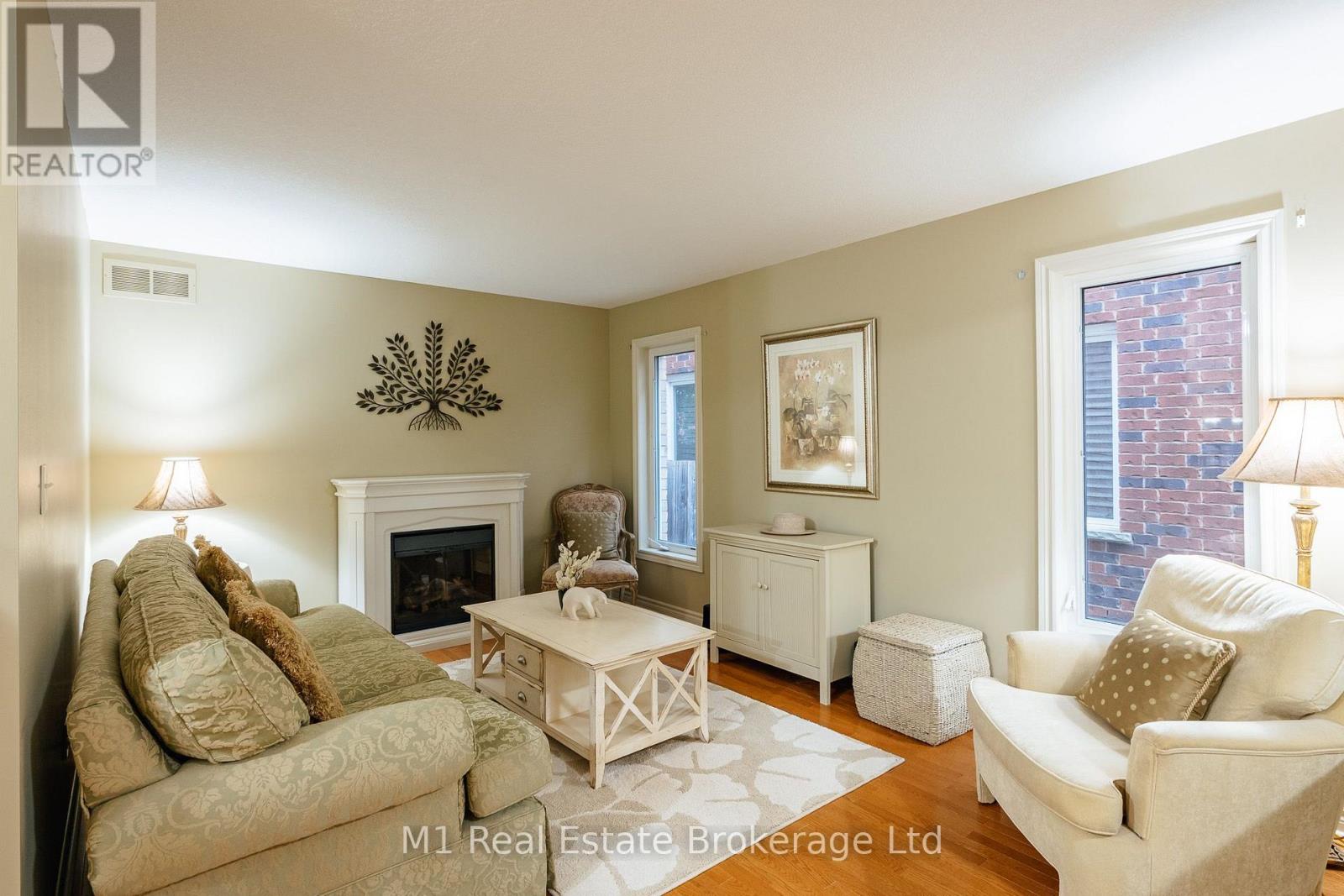 82 VAUGHAN STREET - 9