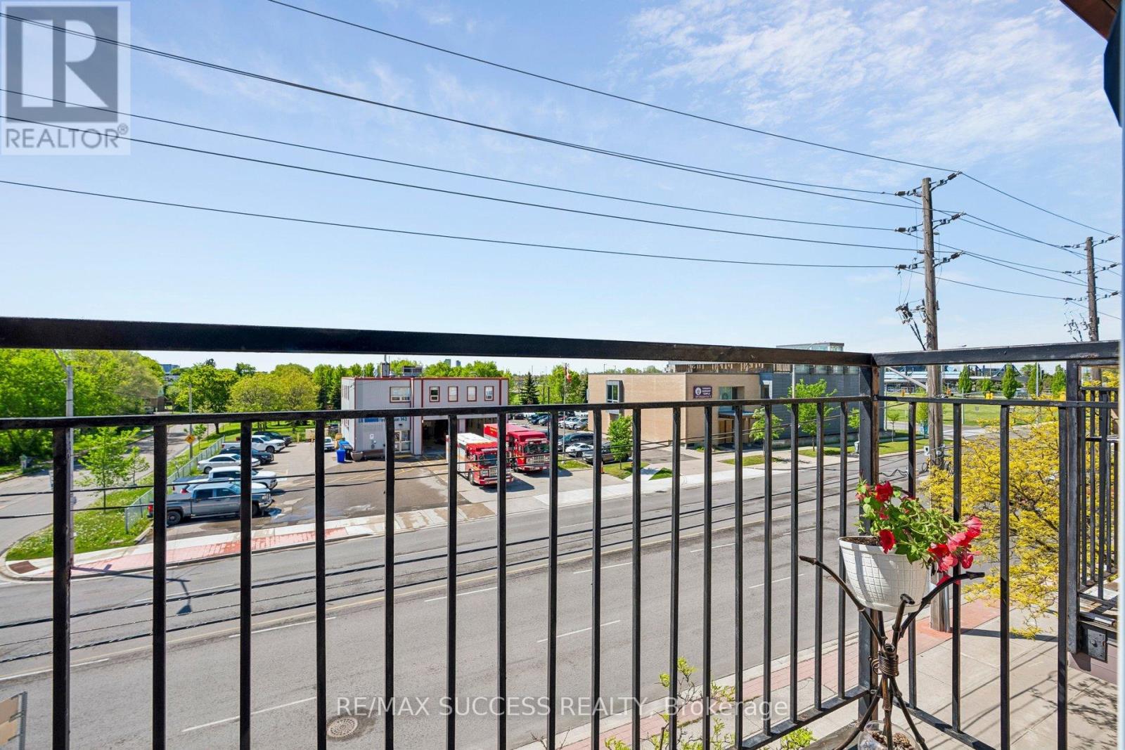 #301 1000 SHEPPARD AVENUE W - Image 28