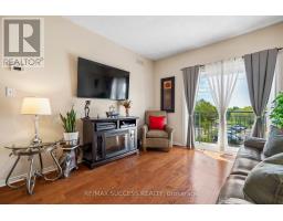 301 - 1000 Sheppard Avenue W, Toronto, ON M3H2T6 Photo 9