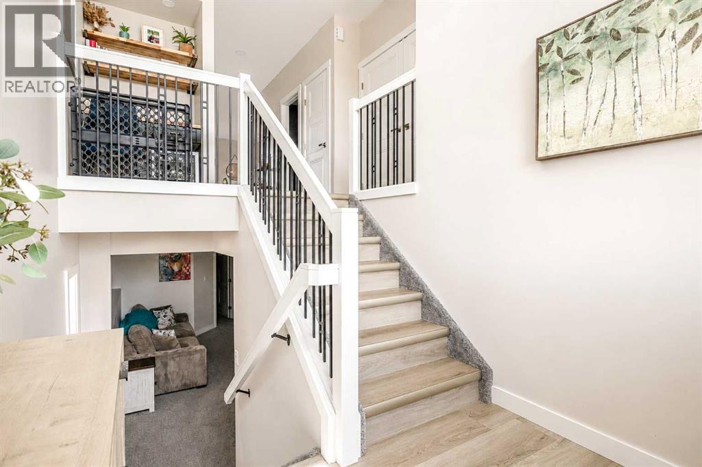 1614 2 Avenue E - 30