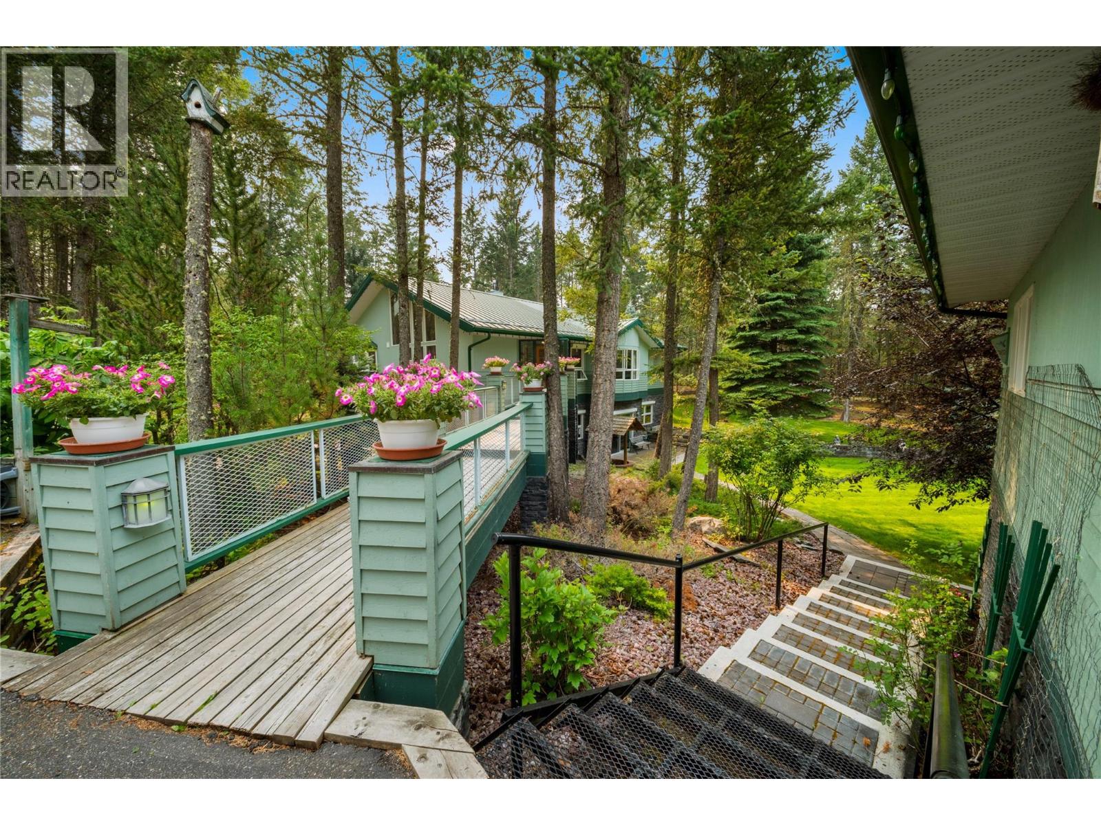 8038 McIntosh Loop Road - 2