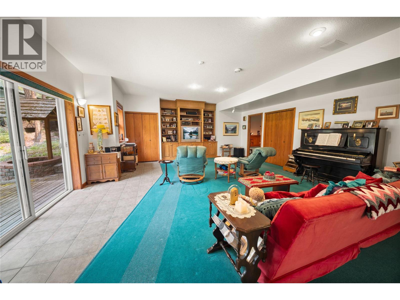 8038 McIntosh Loop Road - Image 43