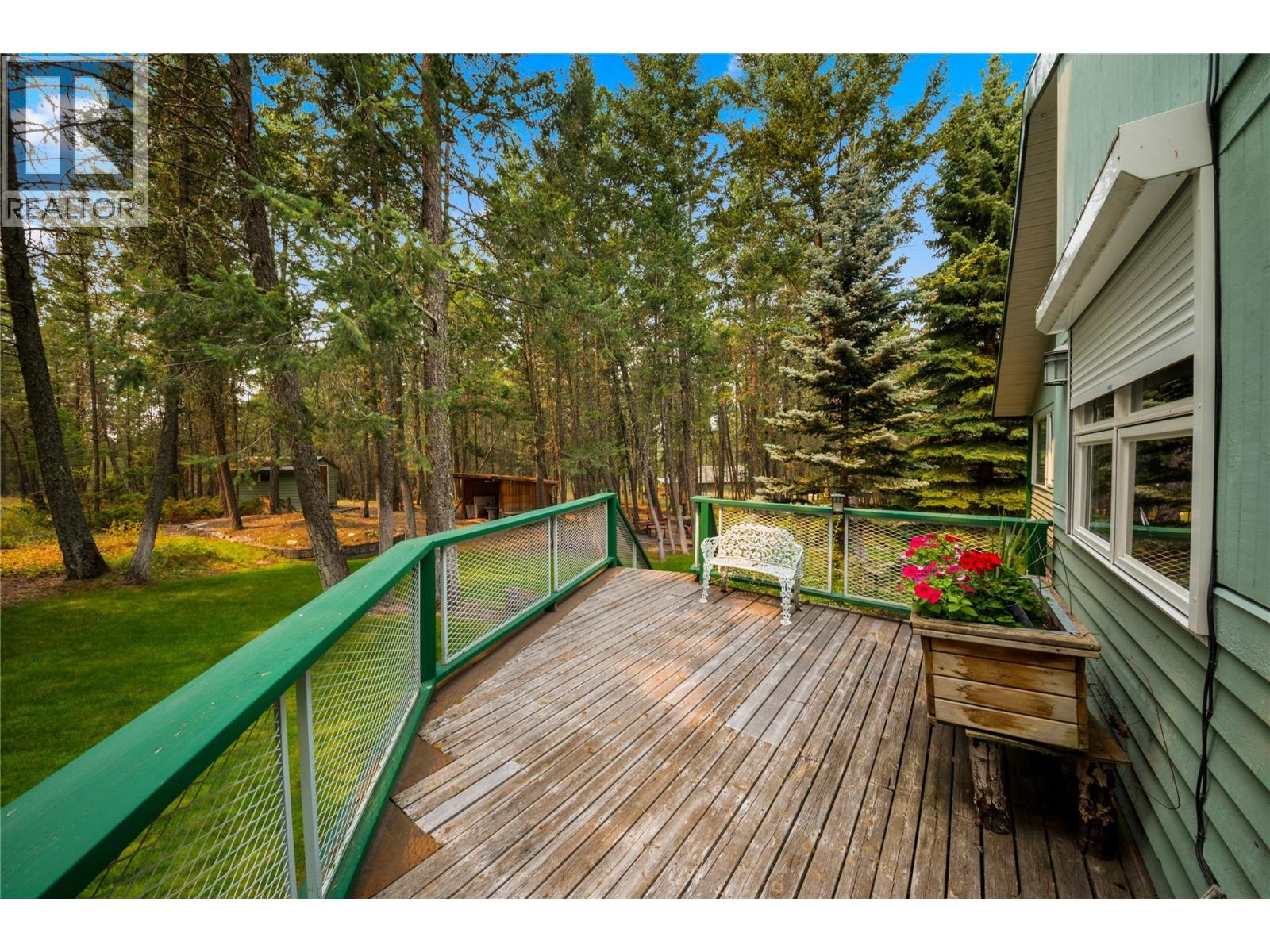 8038 McIntosh Loop Road - Image 9