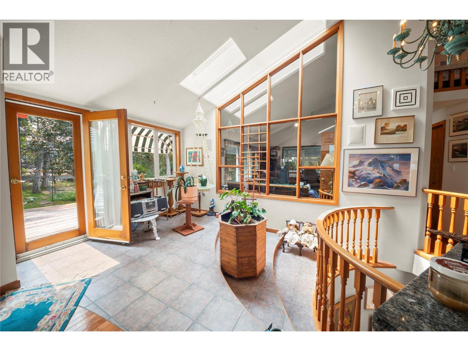 8038 McIntosh Loop Road - Image 24