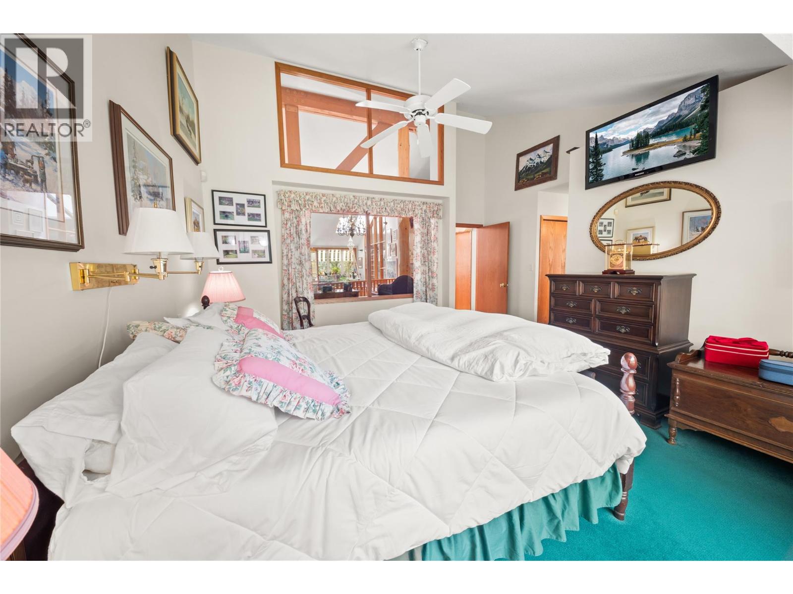 8038 McIntosh Loop Road - Image 33