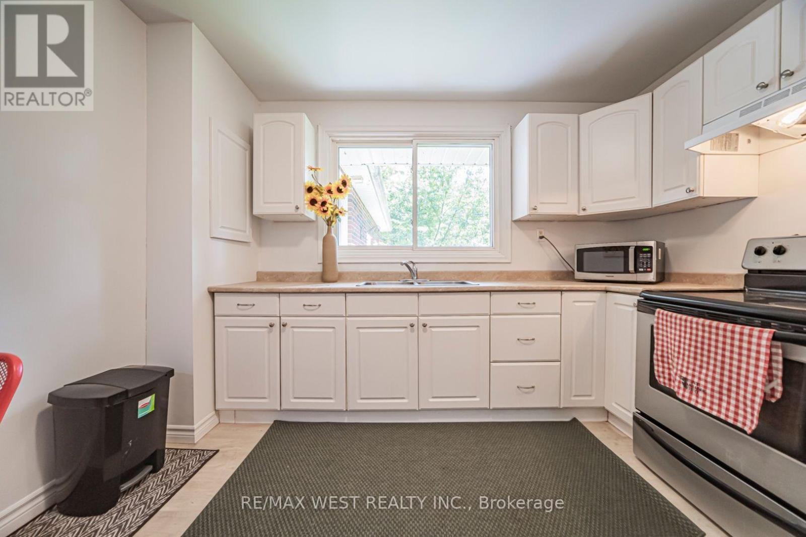 9510 MORNING GLORY ROAD - Image 28