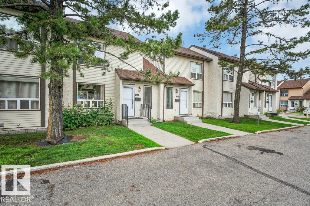 #22 1651 46 ST NW - 3