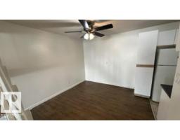 12c Meadowlark Vg Nw, Edmonton, AB T5R5X3 Photo 11
