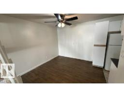 Bedroom 3 - 12c Meadowlark Vg Nw, Edmonton, AB T5R5X3 Photo 6