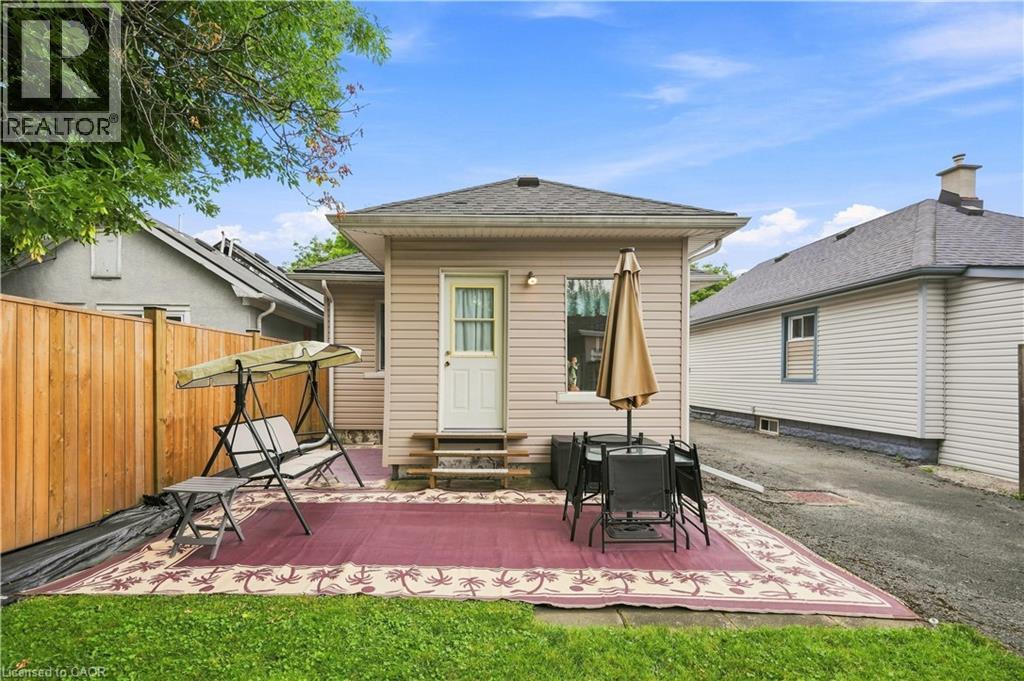 35 CHETWOOD Street - 30