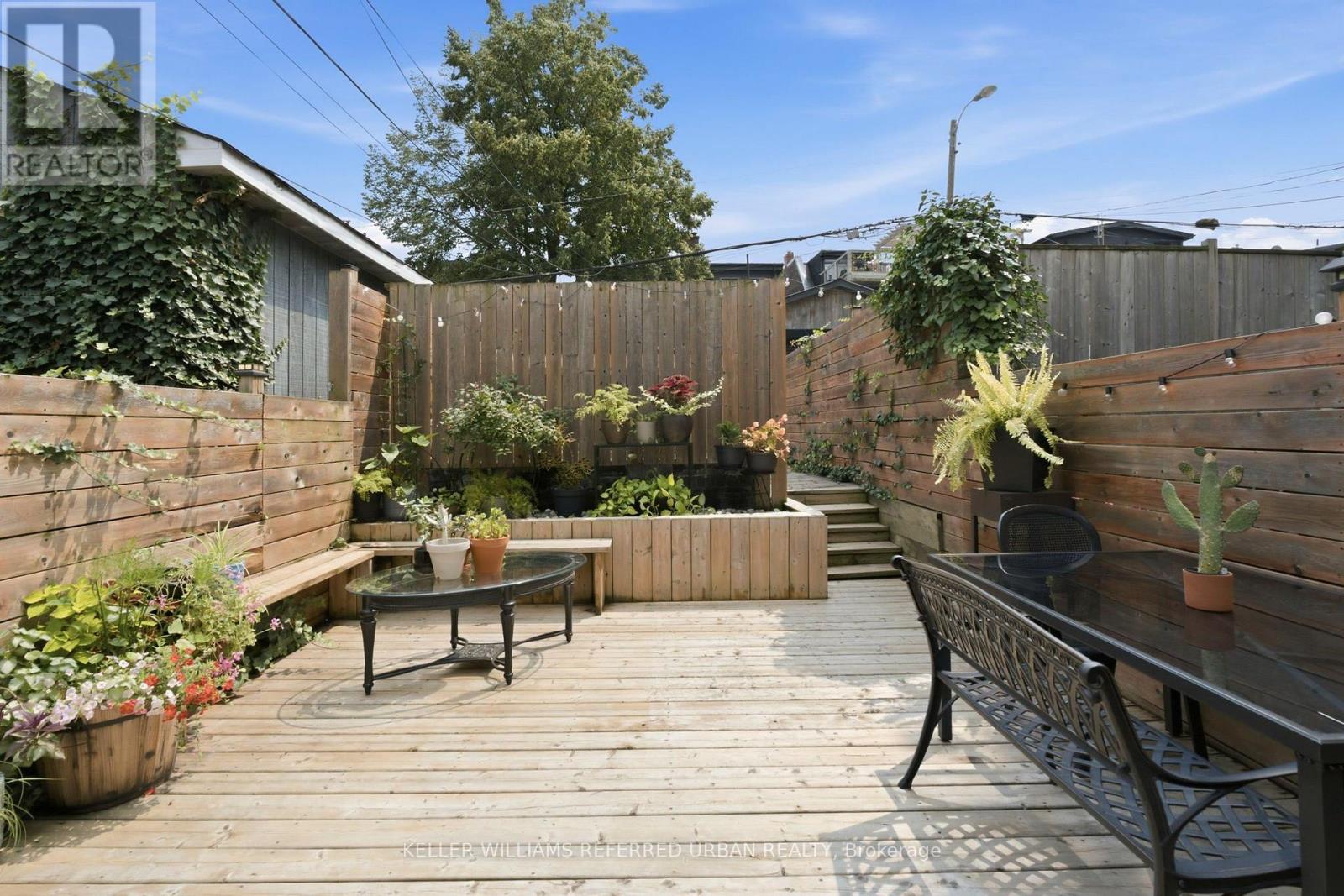 21 MILLBROOK CRESCENT - 31