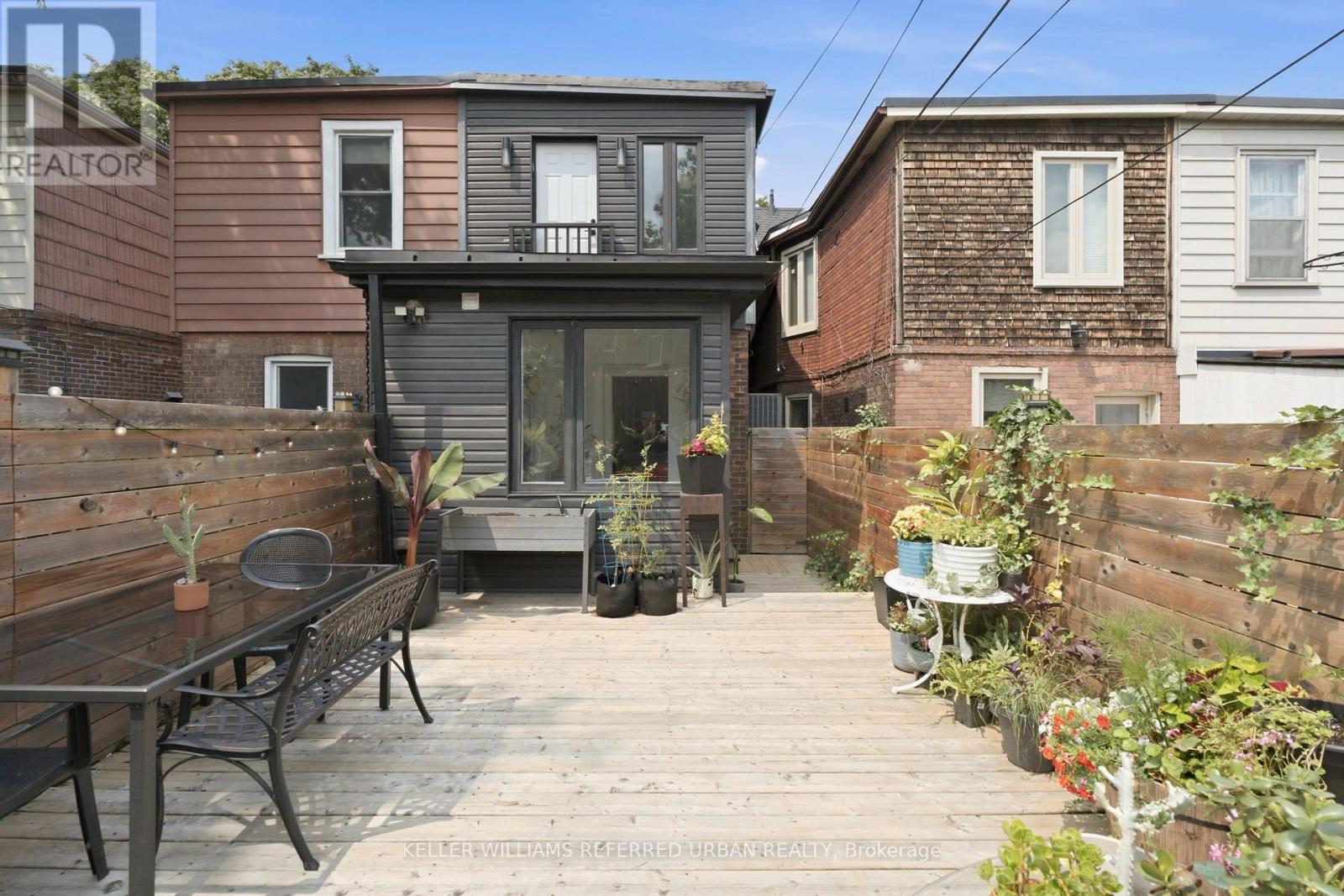 21 MILLBROOK CRESCENT - 33