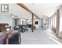 634 Goldfinch Way, Head, Clara And Maria, ON K0J2K0 Photo 11