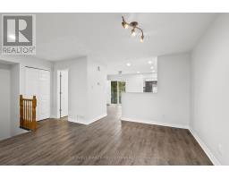 366 Wiffen Private, Ottawa, ON K2H1G4 Photo 12