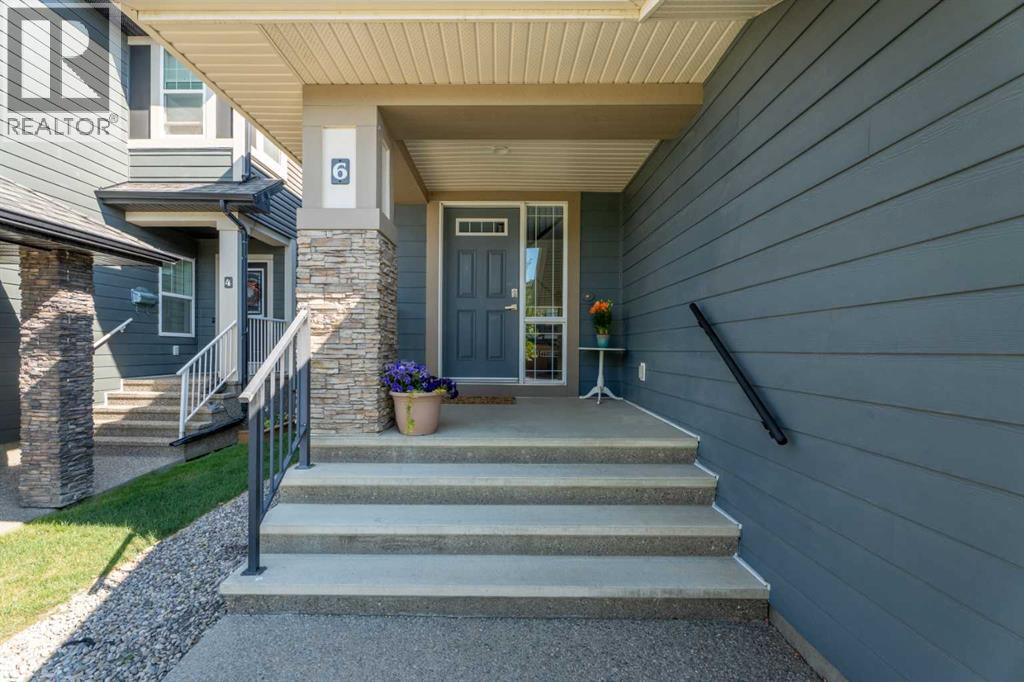 6 Storm Mountain Place, Mountainview, Okotoks photo 2