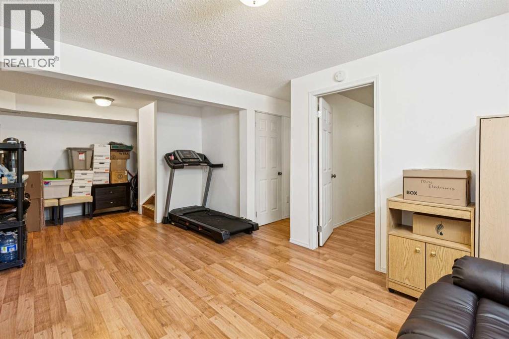10521 Hidden Valley Drive NW - 24