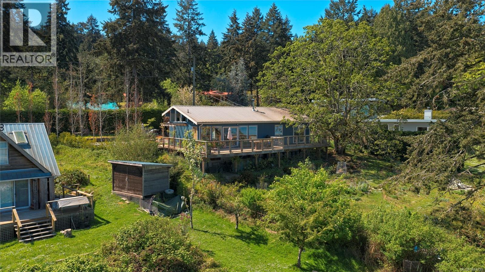  1607 North Beach Road, Salt Spring