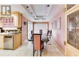 Family room - 5 Byworth Boulevard, Toronto, ON M9R1W7 Photo 13