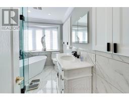 5 Byworth Boulevard, Toronto, ON M9R1W7 Photo 27