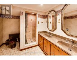 5 Byworth Boulevard, Toronto, ON M9R1W7 Photo 36