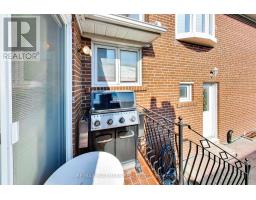 5 Byworth Boulevard, Toronto, ON M9R1W7 Photo 38