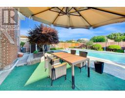 5 Byworth Boulevard, Toronto, ON M9R1W7 Photo 43