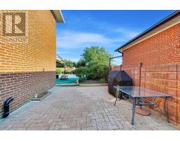 5 Byworth Boulevard, Toronto, ON M9R1W7 Photo 44