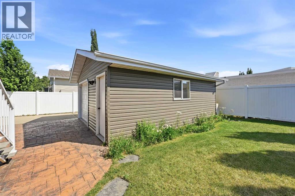 90 Duncan Crescent, Red Deer