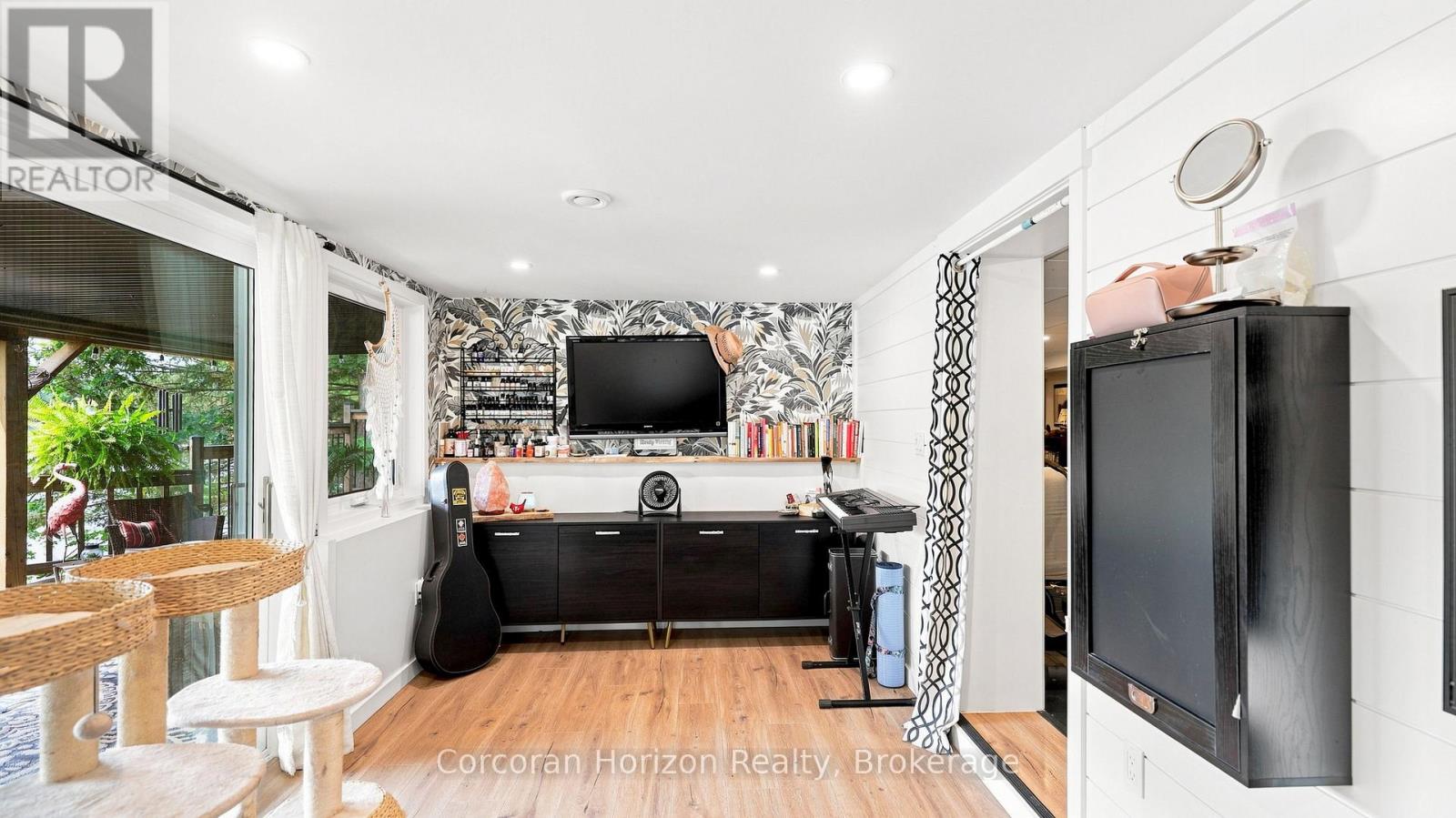 188 LODGE ROAD - Image 24
