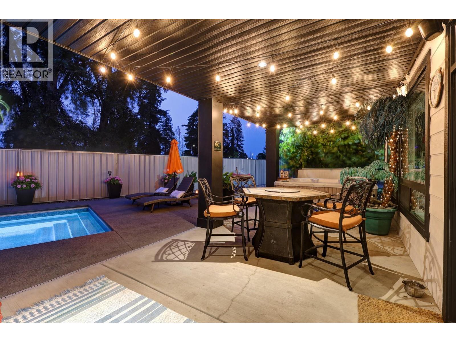 4455 Sherwood Court, Kelowna - Image 1