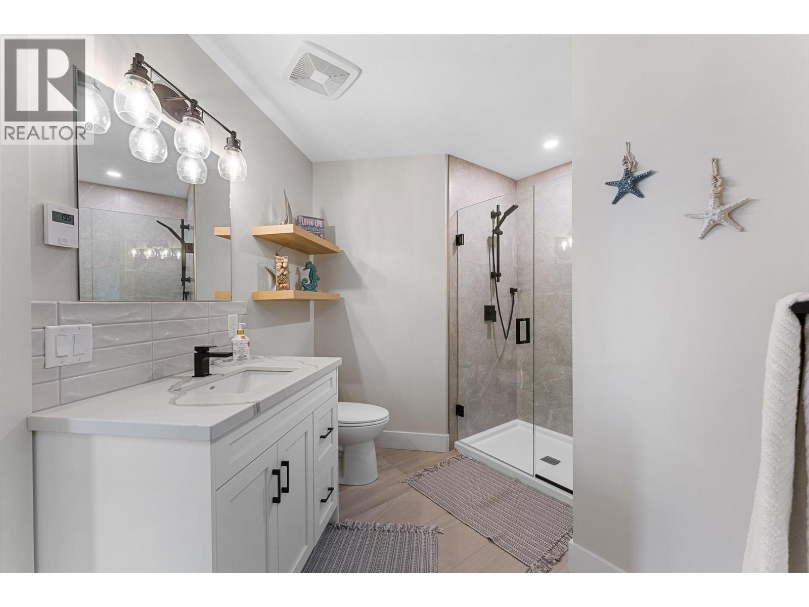 4455 Sherwood Court, Kelowna - Image 1