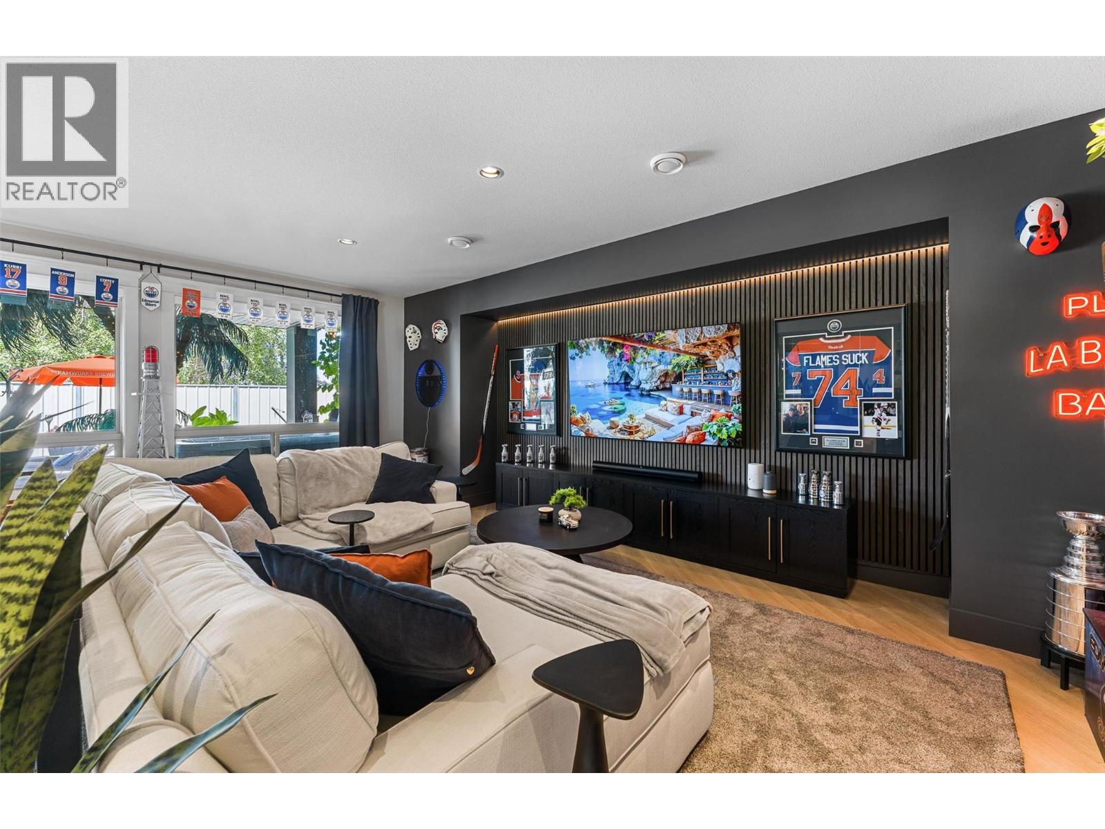 4455 Sherwood Court, Kelowna - Image 1
