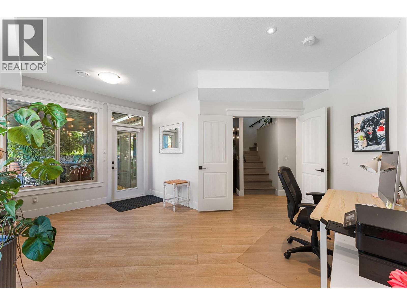 4455 Sherwood Court, Kelowna - Image 1