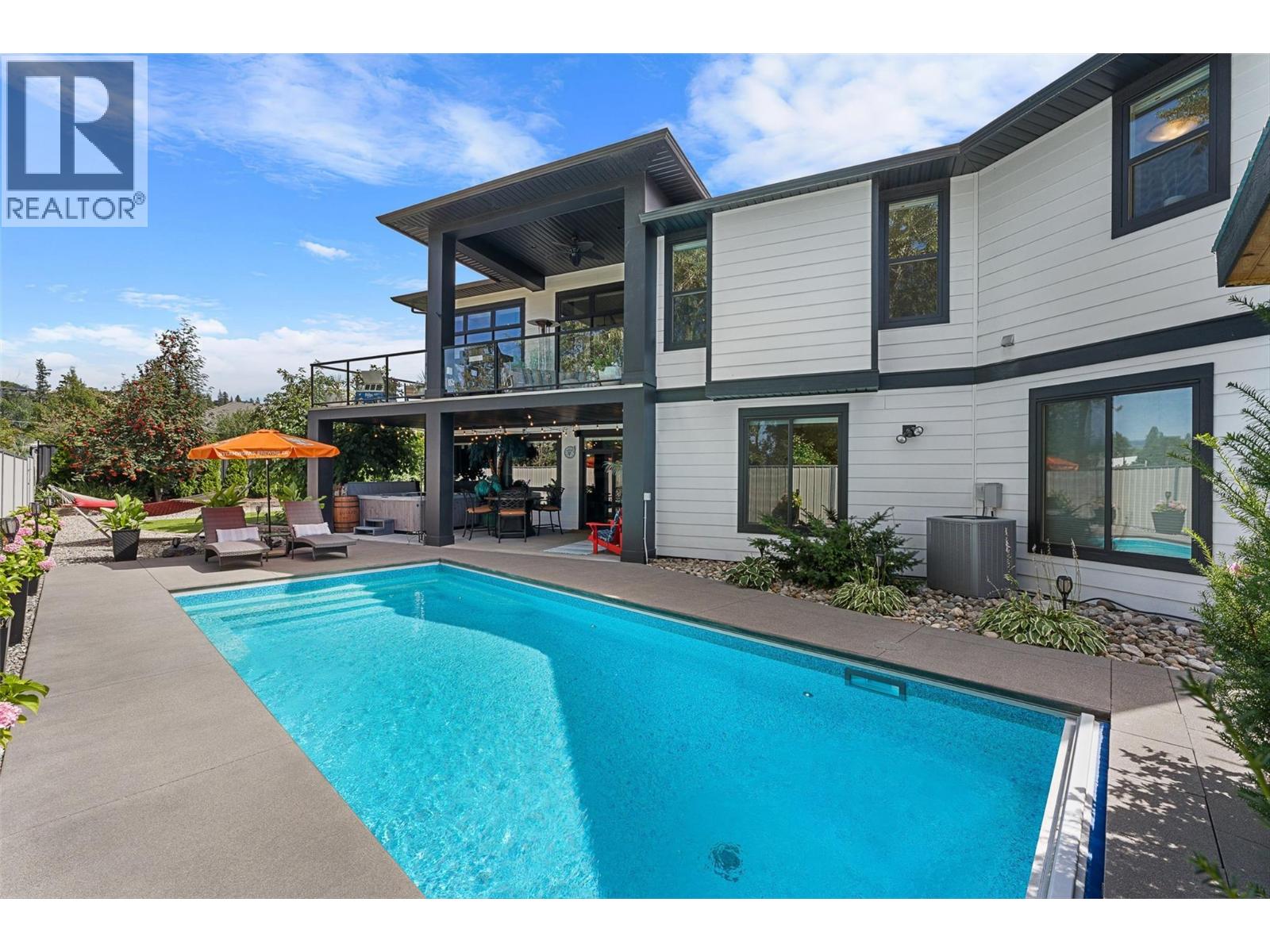 4455 Sherwood Court, Kelowna - Image 1