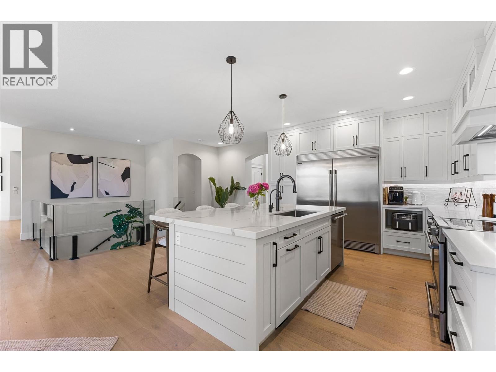 4455 Sherwood Court, Kelowna - Image 1