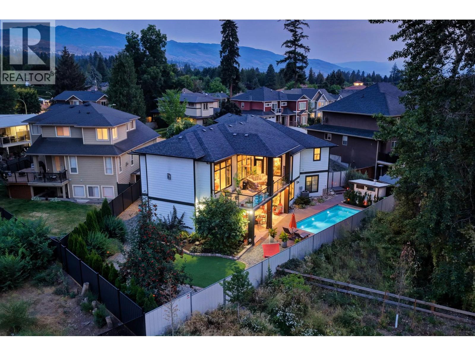 4455 Sherwood Court, Kelowna - Image 1