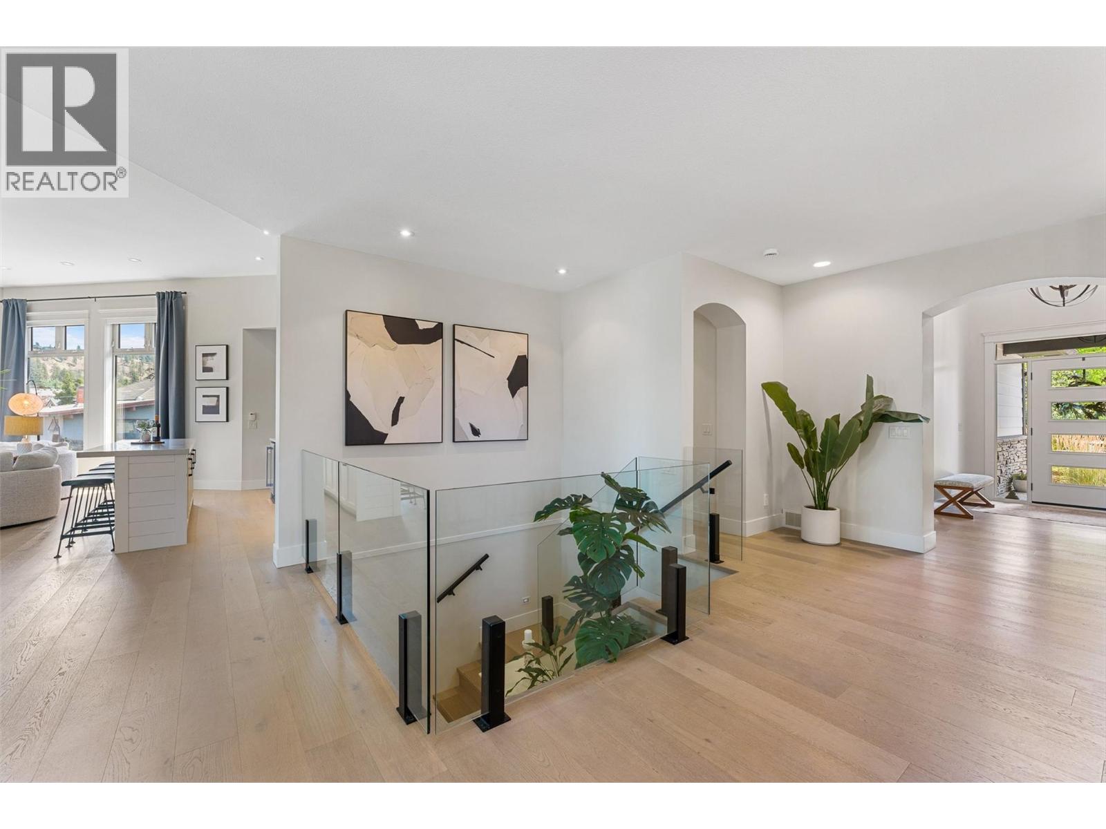 4455 Sherwood Court, Kelowna - Image 1